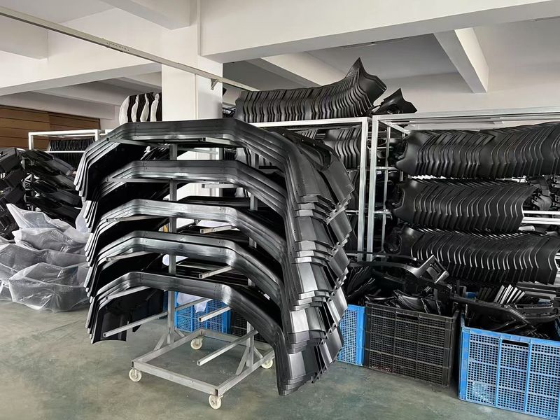 Yimi (Guangzhou) Automotive Parts Co, Ltd linha de produção do fabricante