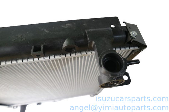 Tamanho padrão radiador de carro Isuzu ASM NPR 700P 4HK1 8-98046663-0