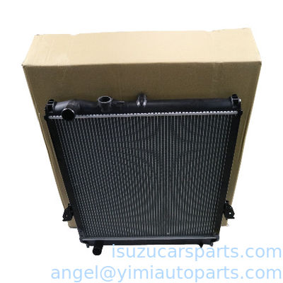 Reciclagem NPR71 4HE1 Radiador de carro Isuzu ASM 8973543650 8972136631