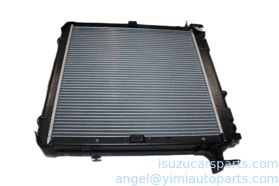 O ISUZU NKR55 radiador AL 8970017640