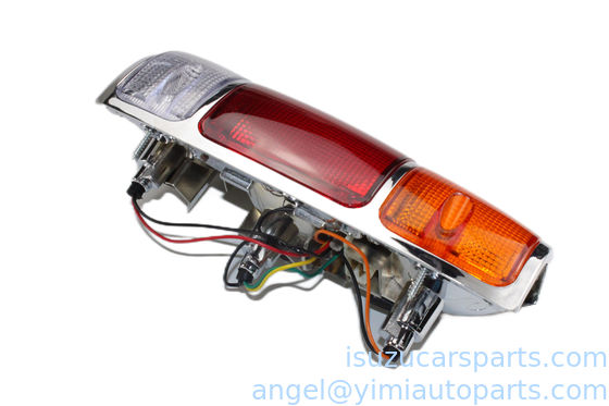 ISUZU UCR TFR2000 Lâmpada de cauda ASM R 8970687401