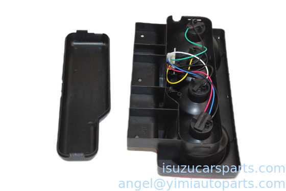 ISUZU KY N900 Lâmpada traseira R 377320002