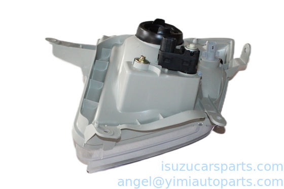 ISUZU DMAX 2006 LAMPA ASM cabeça L 8973746430