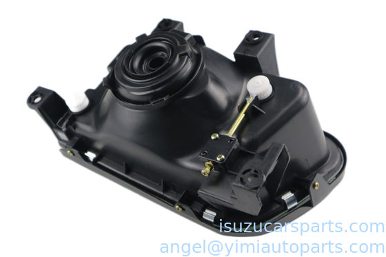ISUZU UCR17 LAMPA ASM cabeça RH 8972130071