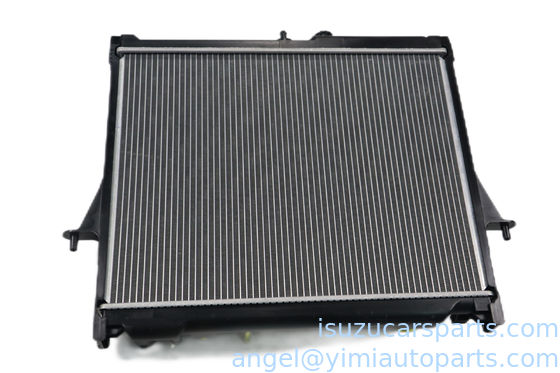 ISUZU DMAX2006 com radiador 8981713100
