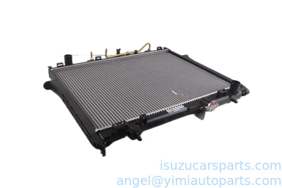 Radiador de alumínio 4JA1 ISUZU D MAX 8973633070 8973333512 8979431610