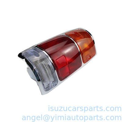 ISUZU UCR TFR2000 Lâmpada traseira ASM L 8970687410