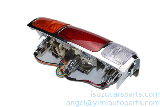 ISUZU UCR TFR2000 Lâmpada traseira ASM L 8970687410