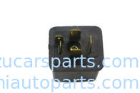 NKR55 NKR77 600P 4JG2 Isuzu Starter Relay 8971739510 Peças elétricas de automóveis