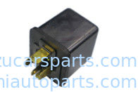 NKR55 NKR77 600P 4JG2 Isuzu Starter Relay 8971739510 Peças elétricas de automóveis